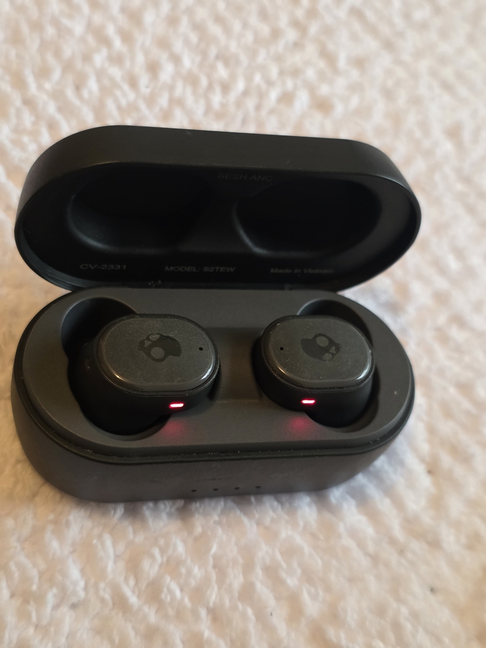 Skullcandy  Sesh Anc True Wireless Earbuds in Matte Black